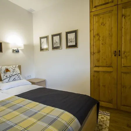 Апартаменты Apartament Himalajski Закопане